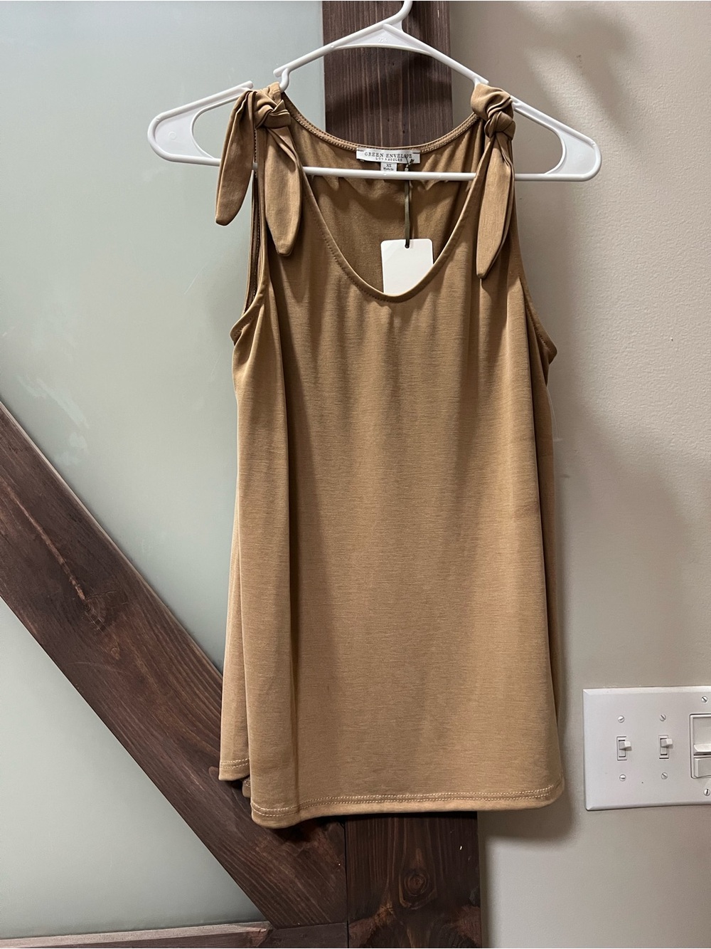 Green Envelope Knot-Shoulder Tank Top in Camel